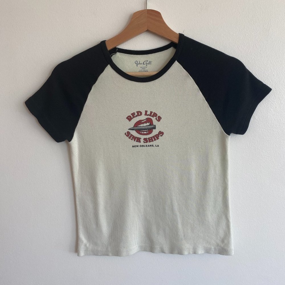 Brandy Melville Red Lips Sink Ships Tee